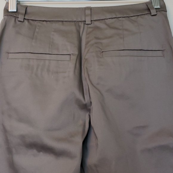 H&M - Beige Tapered Pant - Picture 3 of 5
